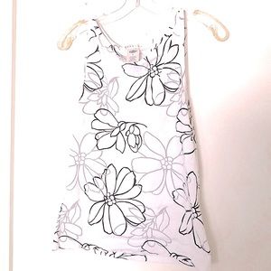 White sleeveless floral print Old Navy shirt